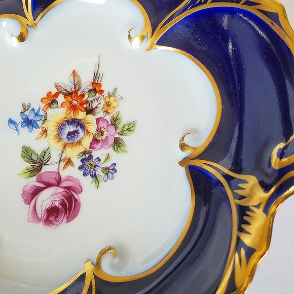 Fine Porcelain JlMenau Graf Von Henneberg Pedestal Compote Bowl/ Candy Dish - Picture 4 of 8